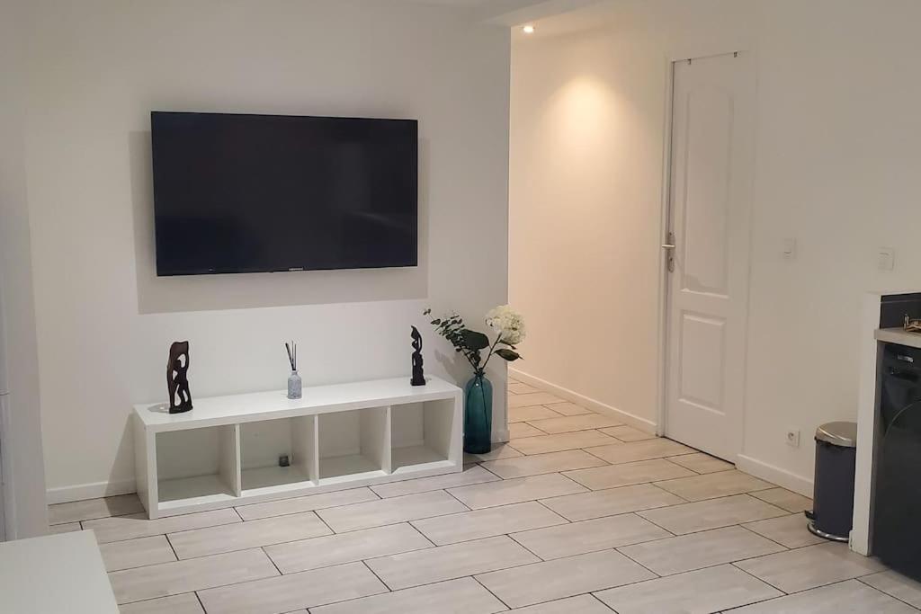 Tulsa Home - Superbe Appartement De Deux Chambres - Avec Terrasse Privee オニー エクステリア 写真